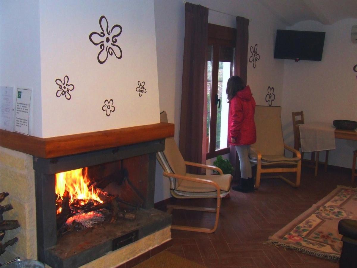 Vivienda Rural Embalse San Clemente Pension Huéscar Buitenkant foto