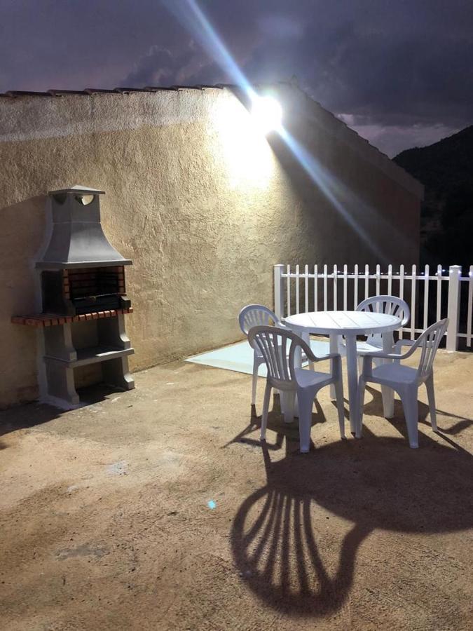 Vivienda Rural Embalse San Clemente Pension Huéscar Buitenkant foto